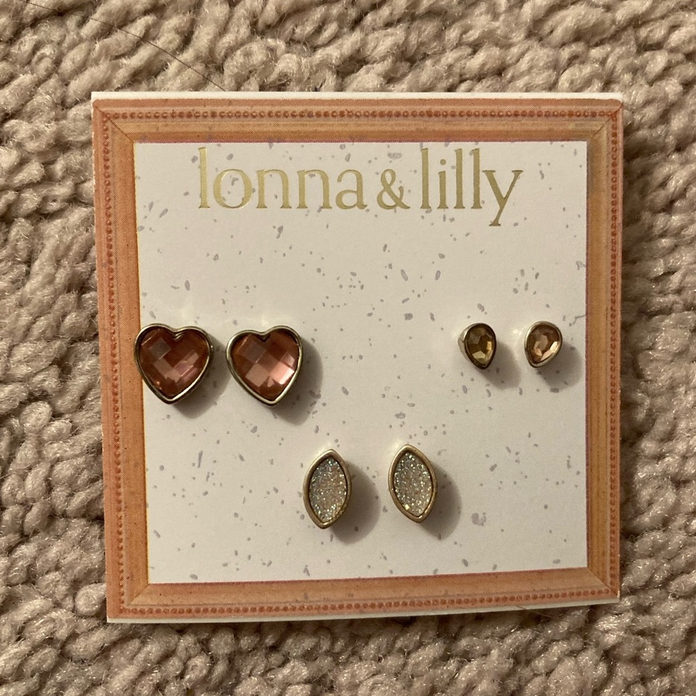 Lonna & Lilly Stud Earrings